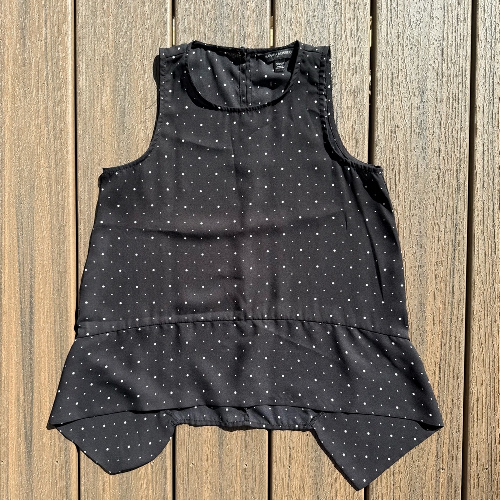 Banana Republic Asymmetrical flowy tank